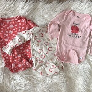 Pink and White Baby Onesies Set - Set of 3, 3-6m